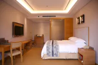 Shiqian Hot Spring Holiday Hotel