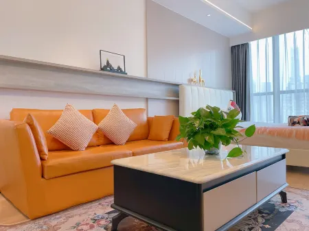 Apamen International Apartment (Zhuhai Gongbei High-speed Railway Station Store)