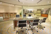 Gumaya Tower Hotel - 5-Sterne