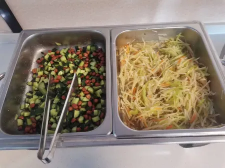 Home Inn Baiyun Hotel (Shijiazhuang Gaochun Fengzhong Road) Отели в г. Байсиан