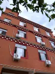 Batang Yueke Hotel