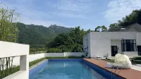 Jushishan Yixinshanju - Pools
