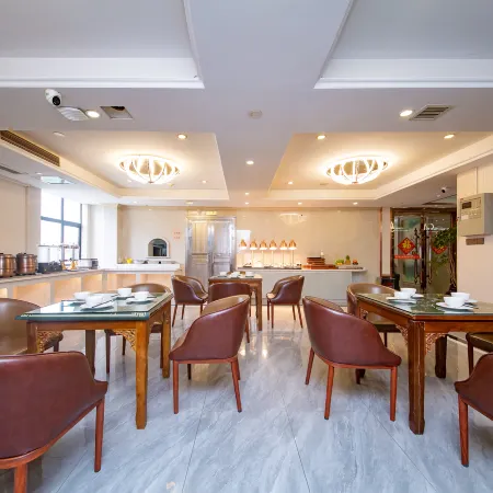 Vienna Hotel (Huarong Avenue)
