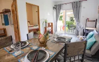 Enda Lanta Bungalows Hotels near Thung Yee Pheng Mangrove Forest
