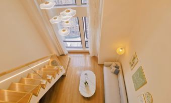 Guanshan Yue Apartment Hotel (Nanhu Overpass Subway Station Branch)