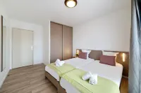 Comfort Aparthotel Versailles Saint-Cyr-l'Ecole - parking