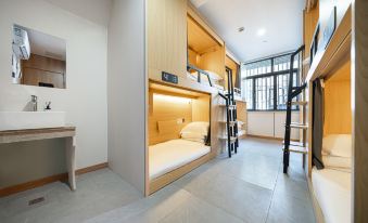 DENGBA   HOSTEL