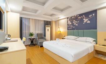 Magnolia Hotel (Yichang CBD Shopping Center)