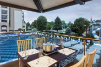 Sol Nessebar Palace Resort & Aquapark - All Inclusive