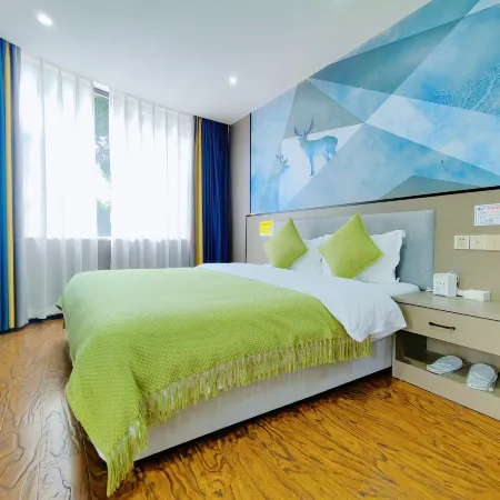 Moshang Luxi Hotel (Leshan Tourist Wharf East Street Branch)