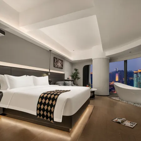Changsha Naiston Hotel (Wu Yi Square IFS Store)