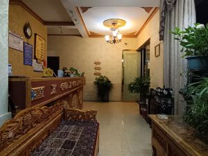 Songpan Ancient Road Style Hotel