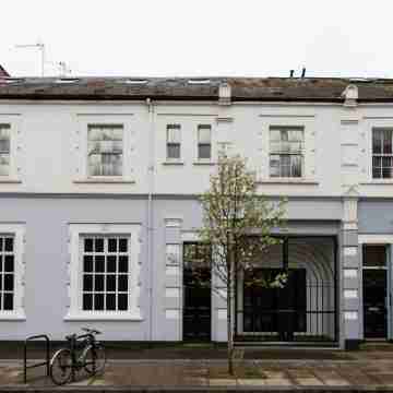 Viridian Apartments in Queen's Park Serviced Apartments Hotel Exterior