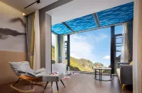 VALATOMS·Fanlatu Hotel (Bipenggou Scenic Area) Hotels in Li County