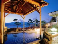秀峯閣湖月 富士河口湖町酒店