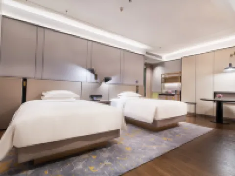 鞍山ダブルツリー バイ ヒルトンホテル 鞍山のホテル