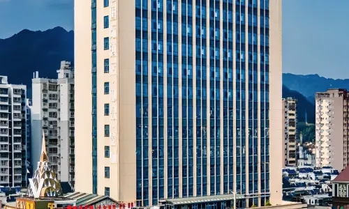 S International Hotel