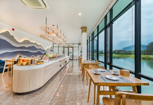 4. 윈덤 로열 리 ..