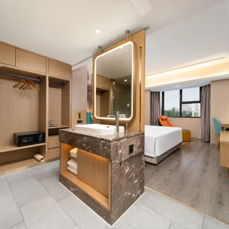 K-House Hotel(Guangzhou Railway Station Subway Station & Baima Garment Market Branch)
