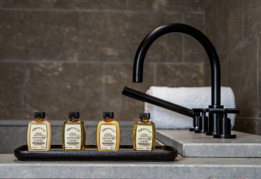 아케노 호텔의 쾌적하고 스마트한 객실