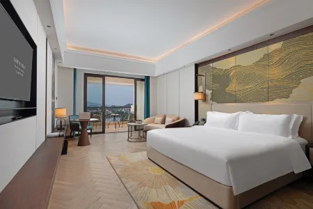 New World Taishan Hotel