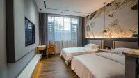 Yuanmou Jinhua Hotel