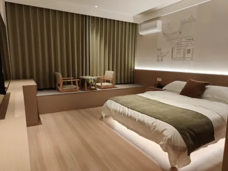 Hotels and homestays outside the city