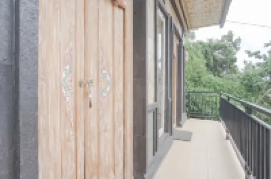 吉里克里斯納旅館