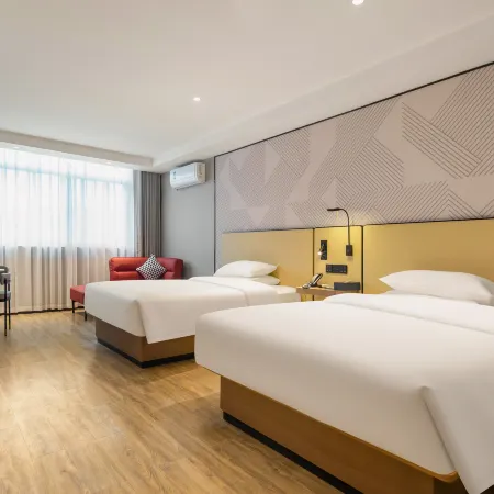 City Comfort Inn Hotel (Hechi Dahua Riverside)