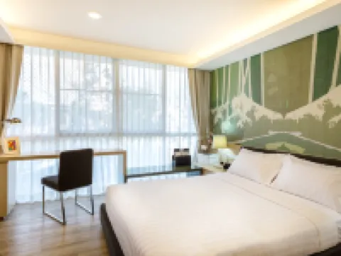 ดิ ไอเดิล โฮเทล แอนด์ เรสซิเดนท์ โรงแรมในอำเภอเมืองปทุมธานี