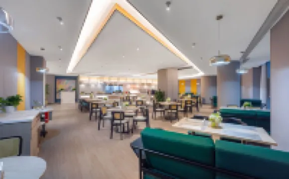 Country Inn & Suites by Radisson Hotel (Chongqing Jiefangbei Area Hong Ya Dong)