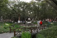 逸尚東方飯店（德陽南公園摩爾廣場店） - 健身房