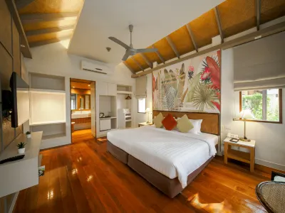 Fisherman's Resort Haad Chao Samran Hotels near Chaosamran Beach