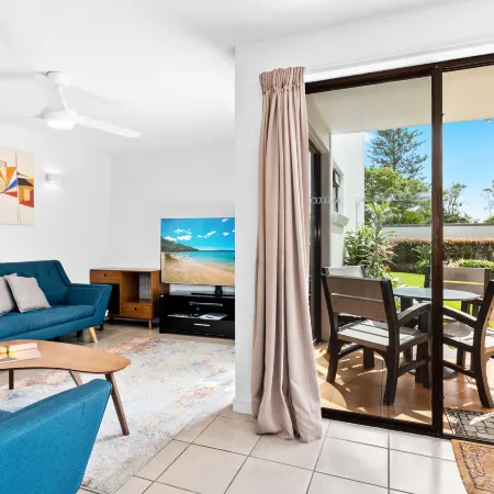 Windward Apartments