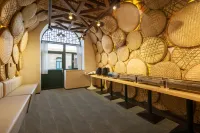 Dazhai Cave Homestay (Dazhai Scenic Area Branch)