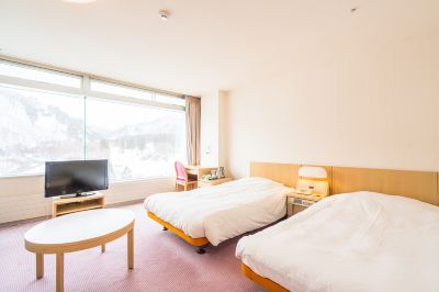 2号館 ファミリーツインD禁煙リバーサイド 苗場プリンスホテルの写真