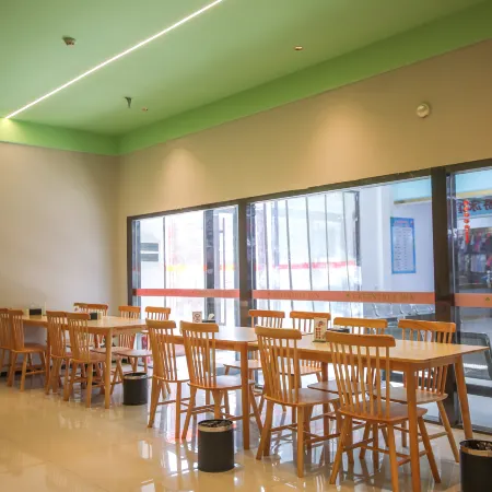 GreenTree Inn Express Hotel (3rd huangshan road, Zouping Bus Station, Binzhou)
