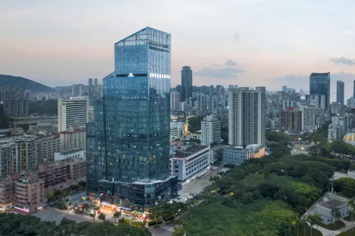 Days Inn by Wyndham (Zhuhai Gongbei Port Railway Station Store) - ที่มีบาร์