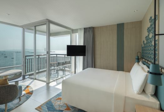 Holiday Inn Pattaya 수영장