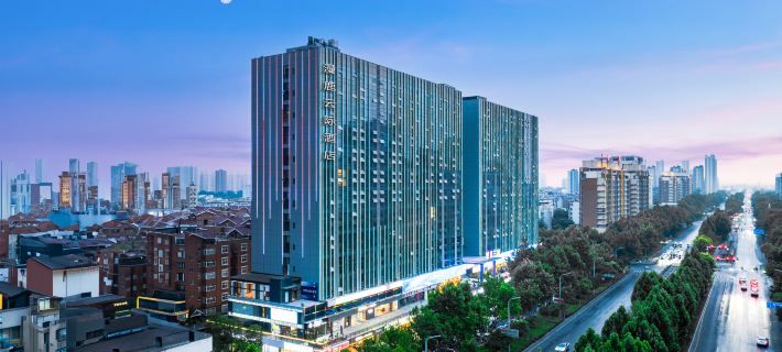 Manlu Yunji Hotel (Jiaozuo High-speed Railway Station Wanda Plaza) Hotels in Jiaozuo
