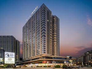 Boton International Hotel (Heyuan Jianji Shopping Center)