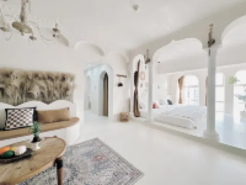 柚子Home設計師民宿（萬象城店）