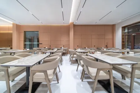 Xinyi Hotel Отели в г. Ташкурган