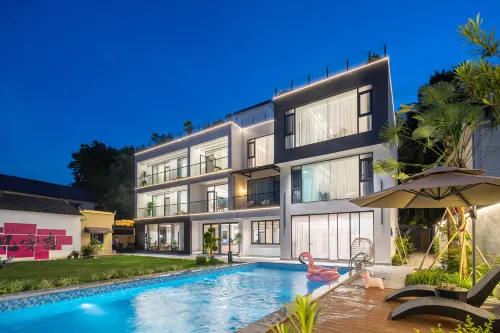 Anji Youxiang Parent Child Pool Resort Homestay (Zhongnan Baicaoyuan Branch) - Kaplıcalı