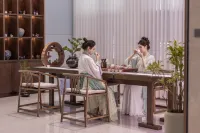 Moshang Qingya Hotel (Yining Development Zone Railway Station Branch)