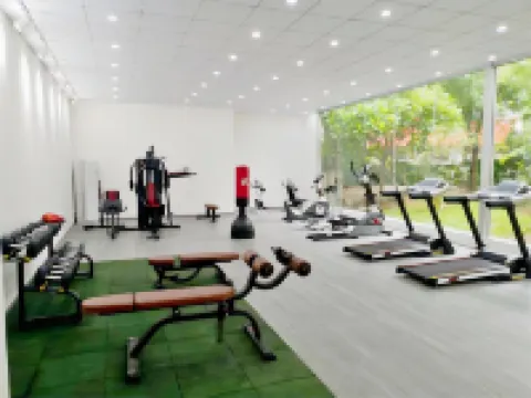 City Holiday Hotel  Guangzhou Baiyun Airport Renhe Metro Exit B