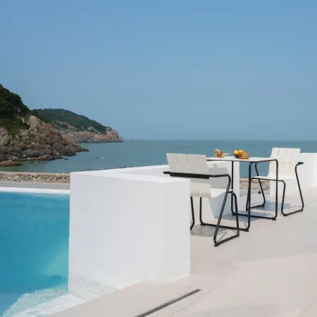 Confession Villa | 180° Premium Seaview · Relaxing Stunning Sunrise · Designer Pool Qixin Homestay