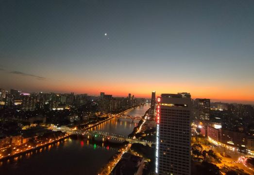 Dimao Boutique Apartment 야경