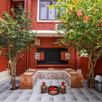 Nepali Heritage Hotel Hotels near Bhimsen Tower