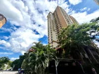 Xishuangbanna Jinghong Shisansu Riverview Theme Homestay - Holiday Apartments